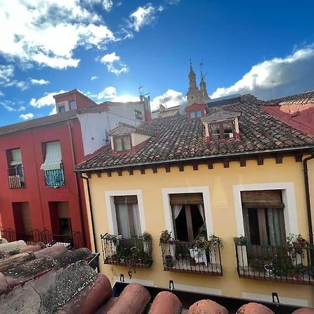 דירות לוגרוניו Old Town Loft - Cathedral Views. מראה חיצוני תמונה