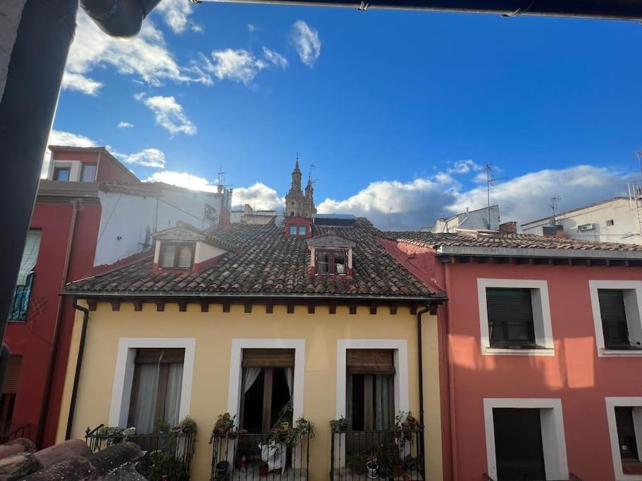 דירות לוגרוניו Old Town Loft - Cathedral Views. מראה חיצוני תמונה